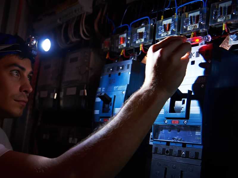 Emergency lighting in Nottinghamshire